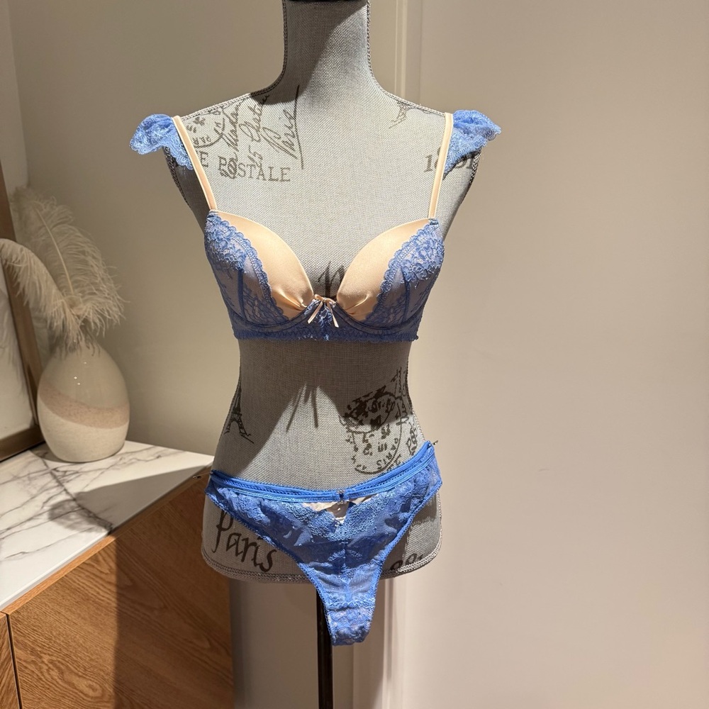 Elegant French Blue Lace Bra and Thong Lingerie Set